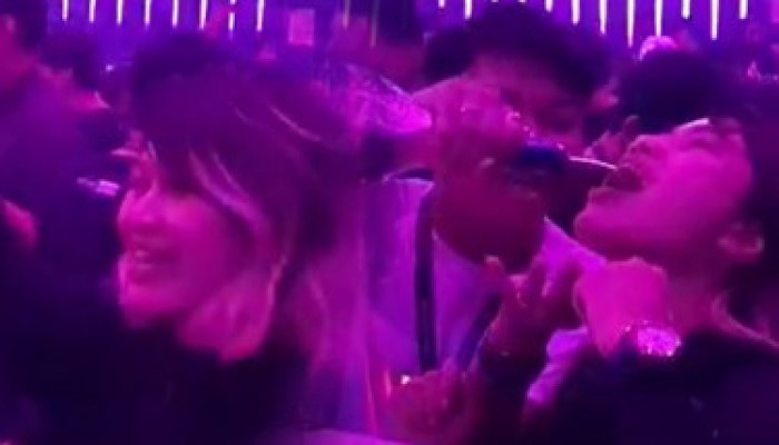 Kelakuan Nakal Bu Sekdes Diduga Party Tenggak Miras di Diskotik, Video 20 Detiknya Tersebar di WhatsApp