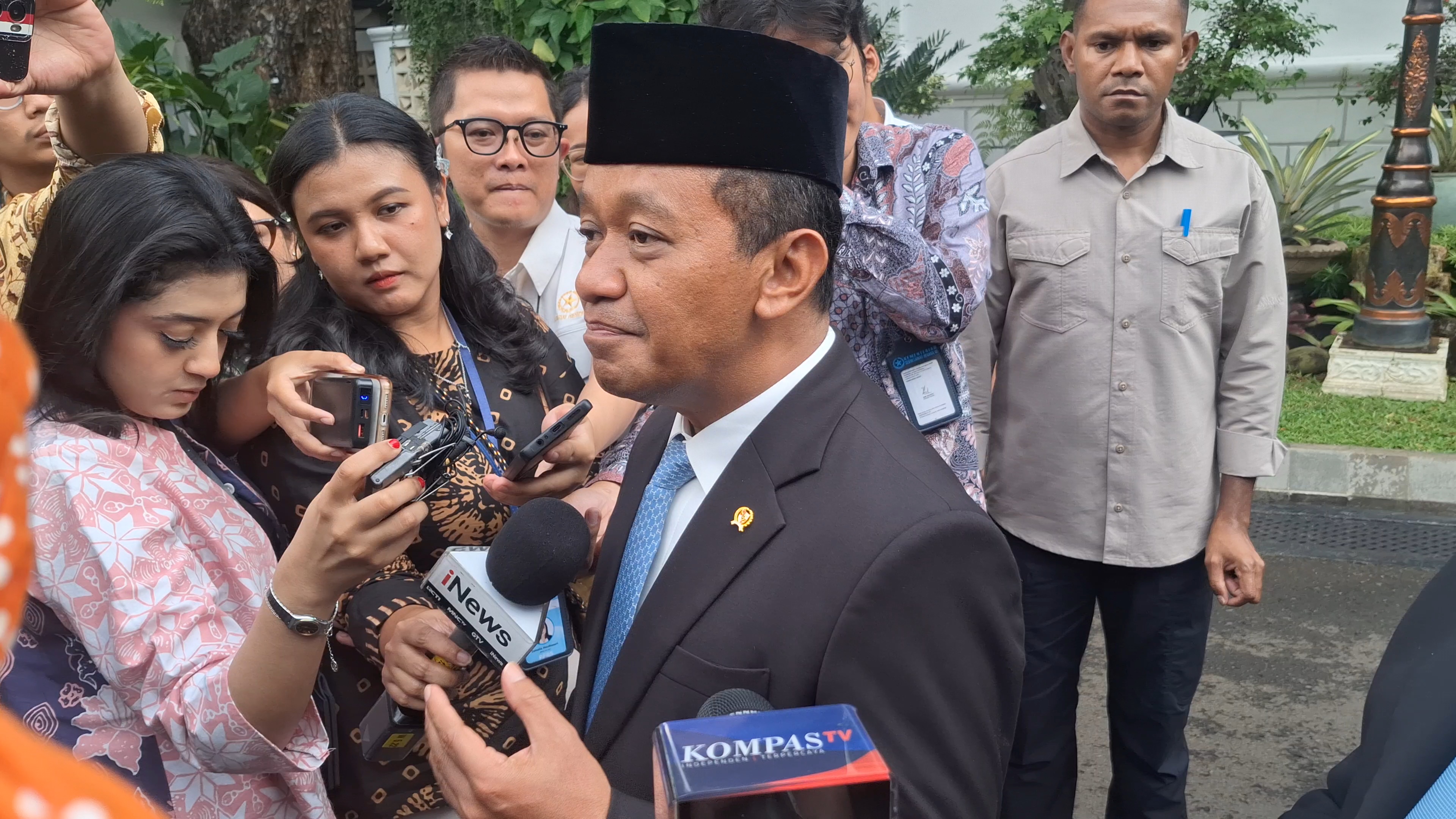 Bahlil Tegaskan Bukan Nepotisme, Anak Adies Kadir Sah Gantikan Ayahnya di DPR RI Sesuai RUU Pemilu