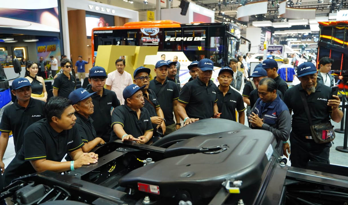 Program VIP Fleet Customer Training KTB, Edukasi Konsumen Fleet Teknologi EURO 4 Mitsubishi Fuso