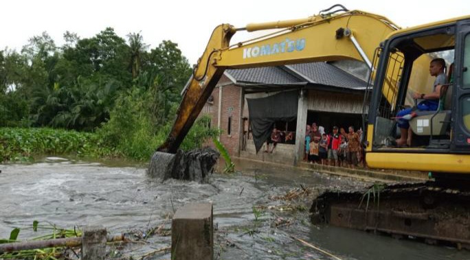 Banjir dan Longsor di Aceh, Kementerian PU Fokus Normalisasi Saluran dan Evakuasi Warga