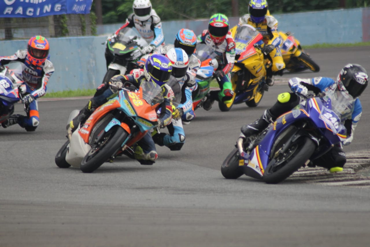 Menantikan Keseruan Idemitsu bLU cRU Yamaha Sunday Race, Ajang Balapan Dan Riding Experience Pecinta bLU cRU