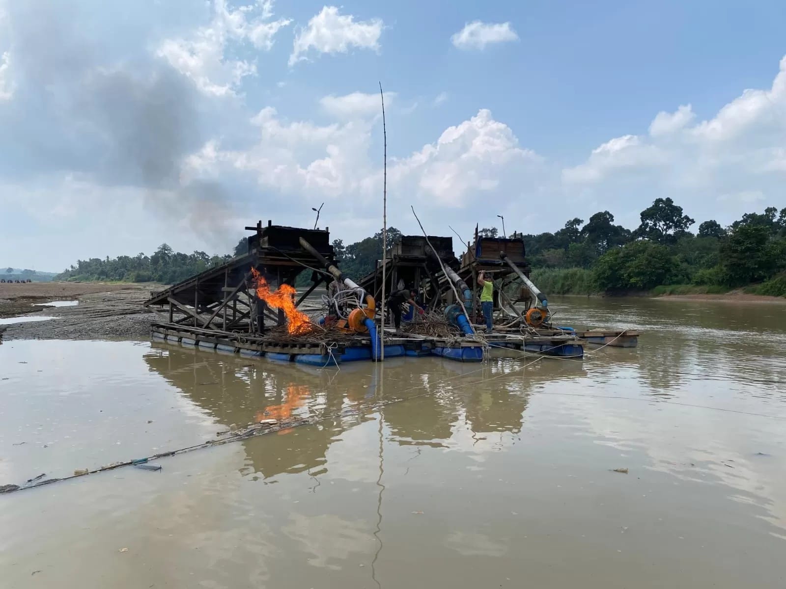 Tambang Emas Ilegal Menggila, Bupati Kuansing Siap Tindak Tegas Tanpa Pandang Bulu