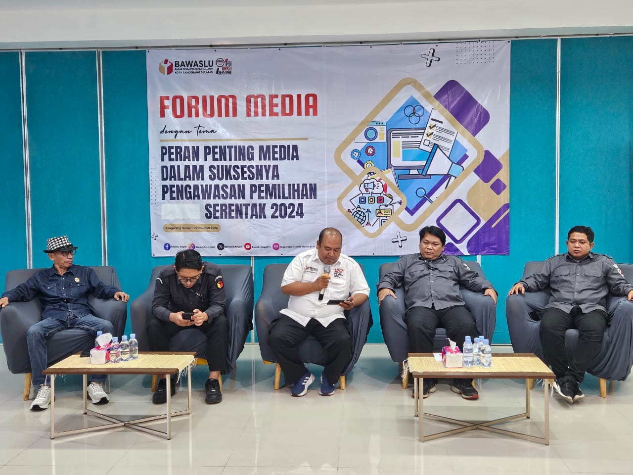 Bawaslu Tangsel Sosialisasi ke Media, Ketua PWI Jadi Narsumnya 