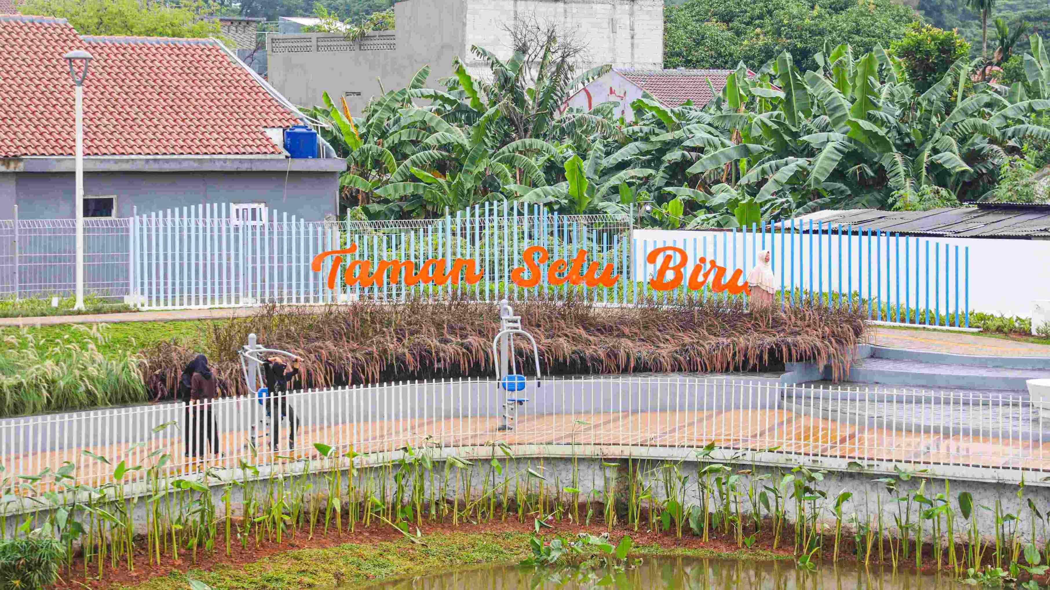 Teguh Setyabudi Resmikan Taman Setu Biru di Cipayung, Apa Saja Fasilitasnya?