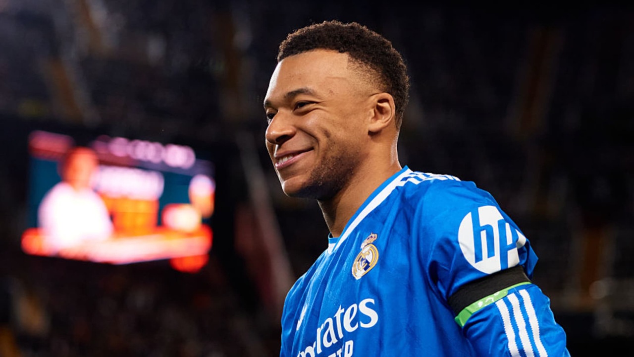 Kabar Baik! Real Madrid Kemungkinan Diperkuat Mbappe Lawan Man City