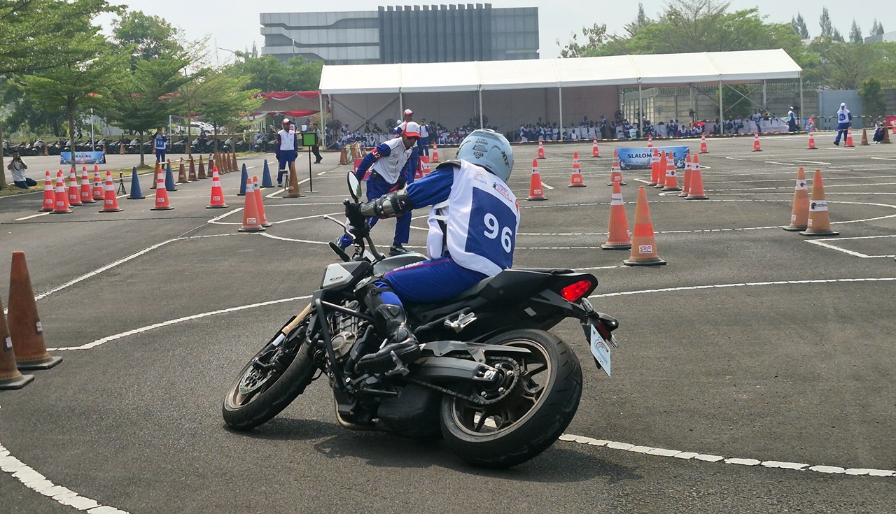 209 Instruktur Terbaik Beradu Skill di Astra Honda Safety Riding Competition 2026