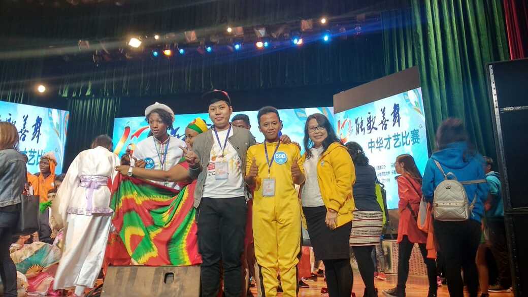 Santri LPI Maktuba Al Majidiyah Siap Ikut Disway Mandarin Debate & Speech Competition