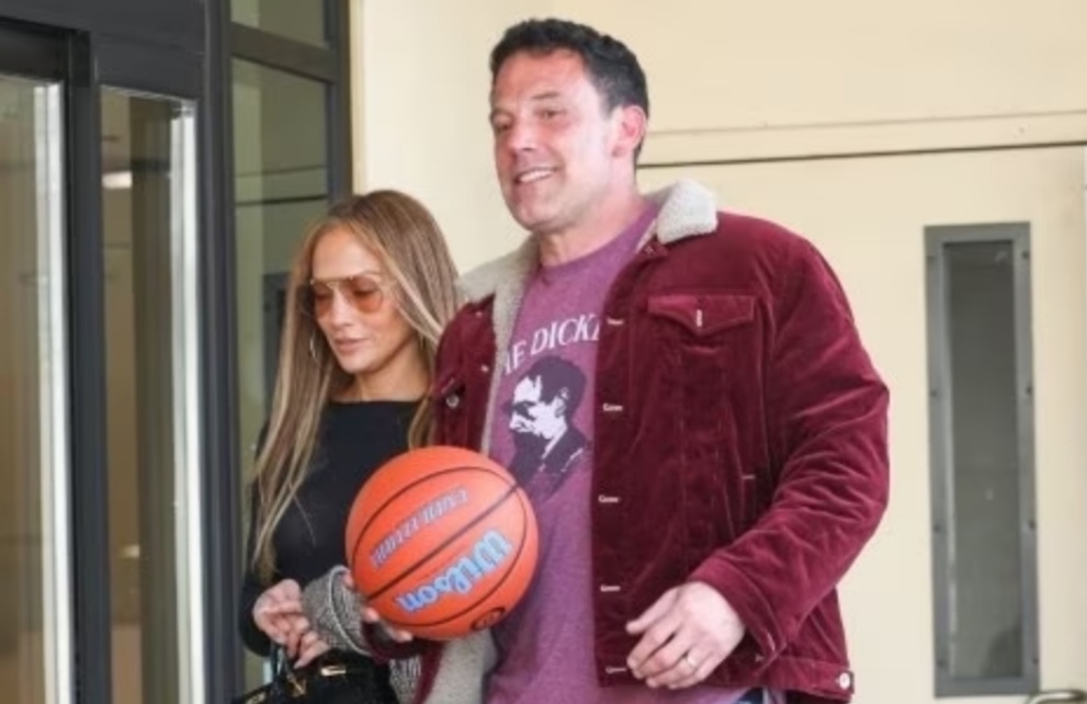 Berhembus Gosip Jennifer Lopez dan Ben Affleck Cerai, Jual Rumah Mewah di Beverly Hills