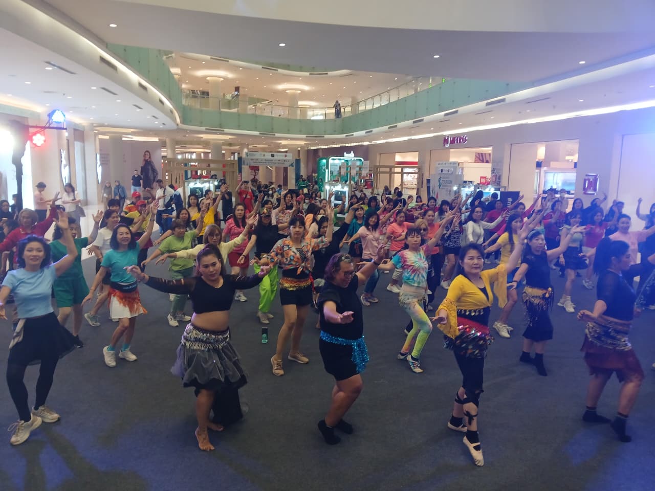 Surabaya Tourism Awards 2026, Kelas Belly Dance dan Line Dance Bikin Pecah!