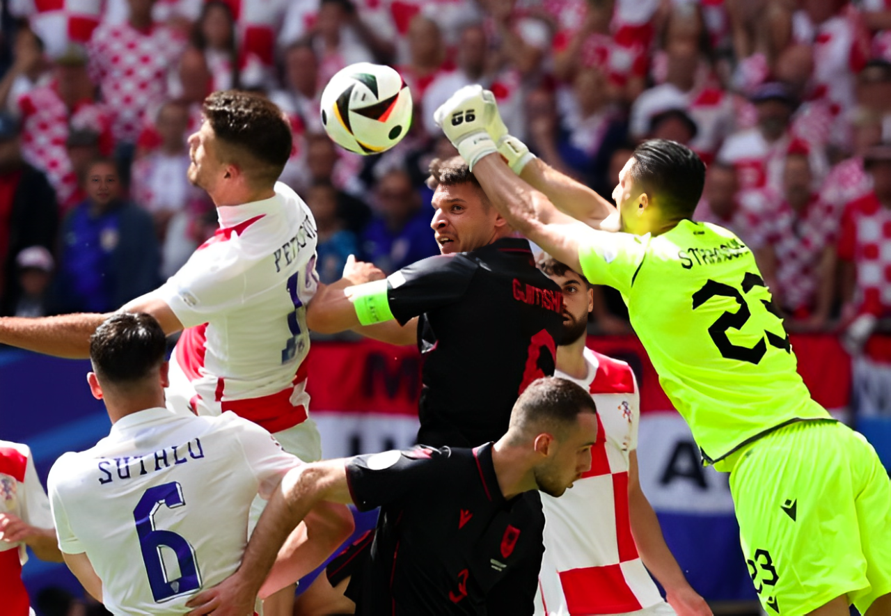 Kroasia Ditahan Imbang Albania 2-2: Drama Gol Telat Selamatkan Kuqezinjte!