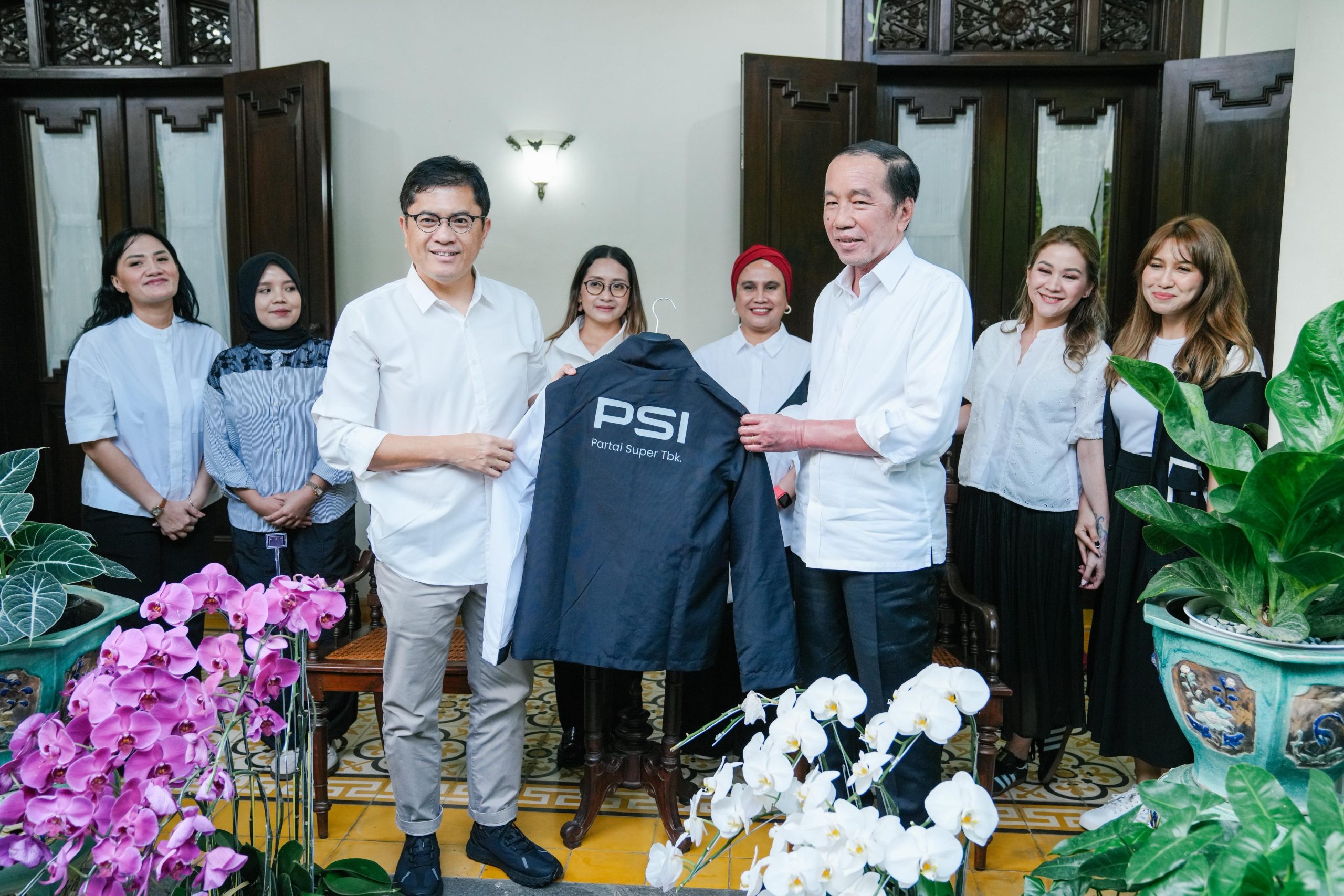 PSI Jadi 'Rumah' Baru Keluarga Jokowi