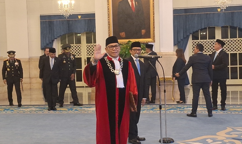 Sah! Adies Kadir Resmi Jadi Hakim MK Usai Dilantik Presiden Prabowo