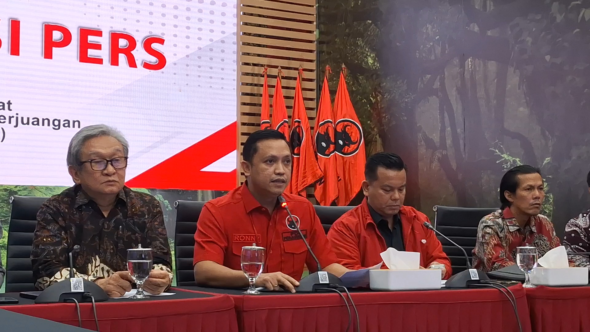 Tim Hukum PDIP dapat Info Hasto akan Ditahan Sebelum Kongres 2025 Digelar