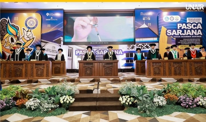 Pengukuhan Mahasiswa Baru Pascasarjana Unair