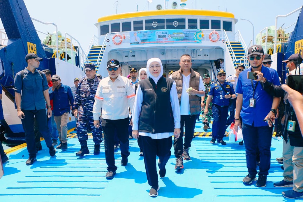 Gubernur Khofifah Berangkatkan Peserta Mudik Gratis Kapal Laut dari Pelabuhan Jangkar