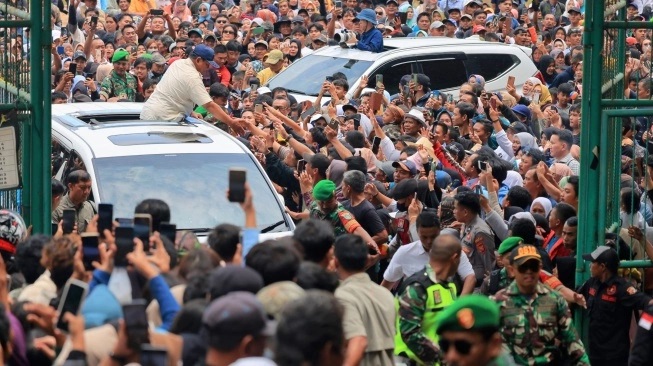 Ribuan Petani dan Peternak Sambut Prabowo di Sumedang