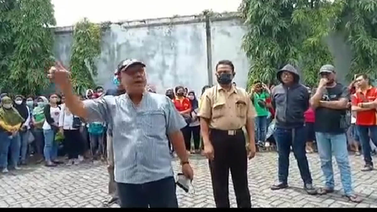 Karyawan PT SS Utama Demo Gegara Gaji Turun, Perwakilan Pabrik: Keluar Semua Pun Ndak Apa-apa!