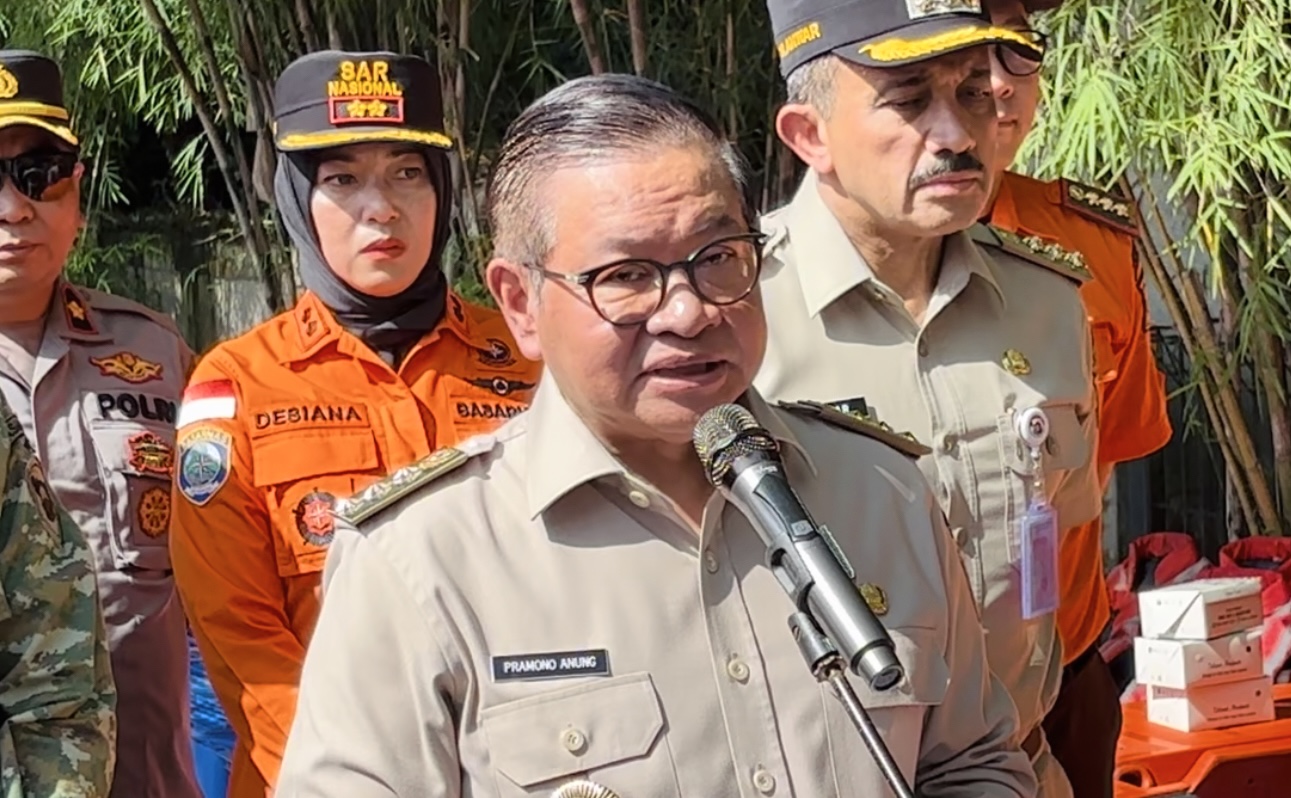 Waspada Banjir! Curah Hujan Tinggi Diprediksi Terjadi di Jakarta hingga Februari 2026