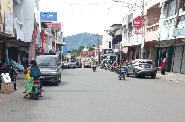 Parkir Liar Marak di Sungai Penuh, Kendaraan Ditinggal Sebentar Bayar..