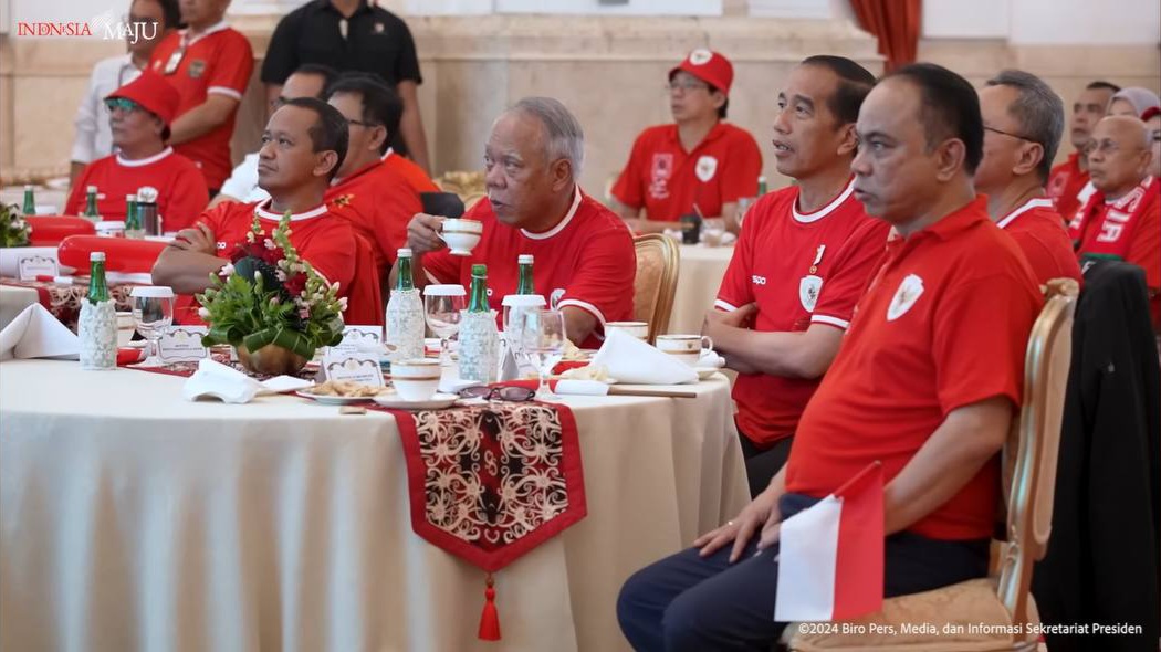 Momen Jokowi Nobar Timnas U-23 di Istana Negara, Basuki: Kami Langsung Down, Presiden Juga Down!