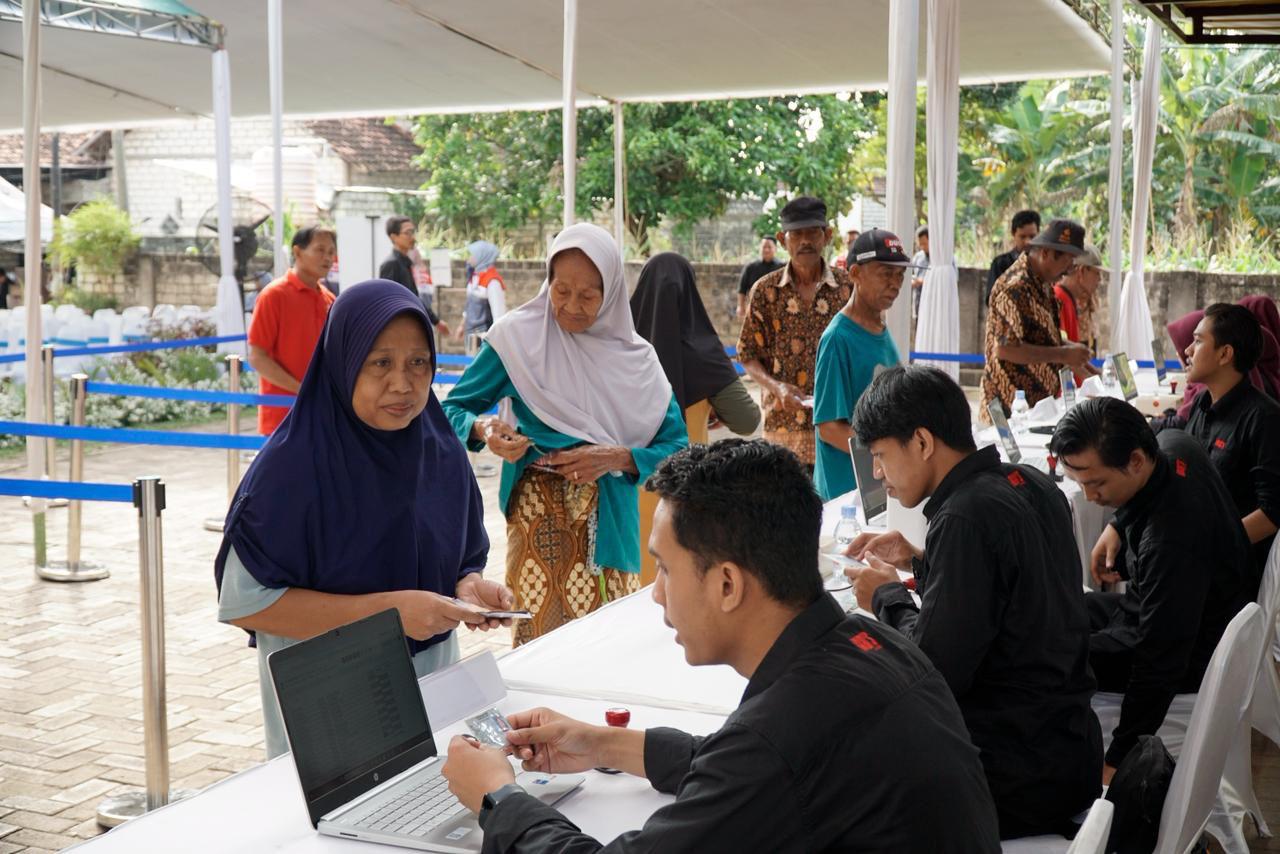 Pertamina Gelar Pasar Murah, Bantu Masyarakat Prasejahtera di Berbagai Daerah