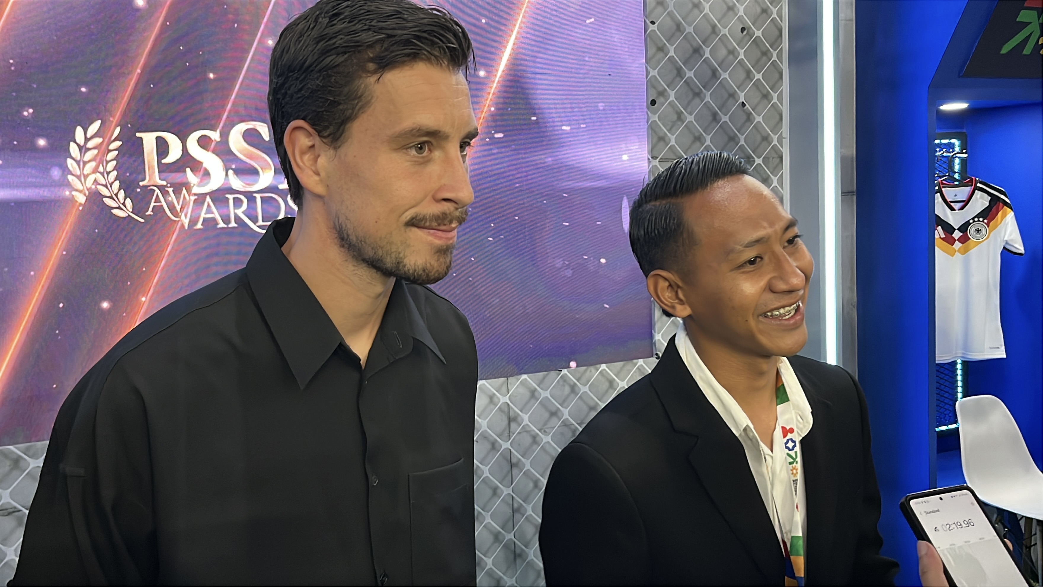 Pelatih Timnas Indonesia Masih Kosong, Thom Haye Siap Beradaptasi dengan Siapa Pun