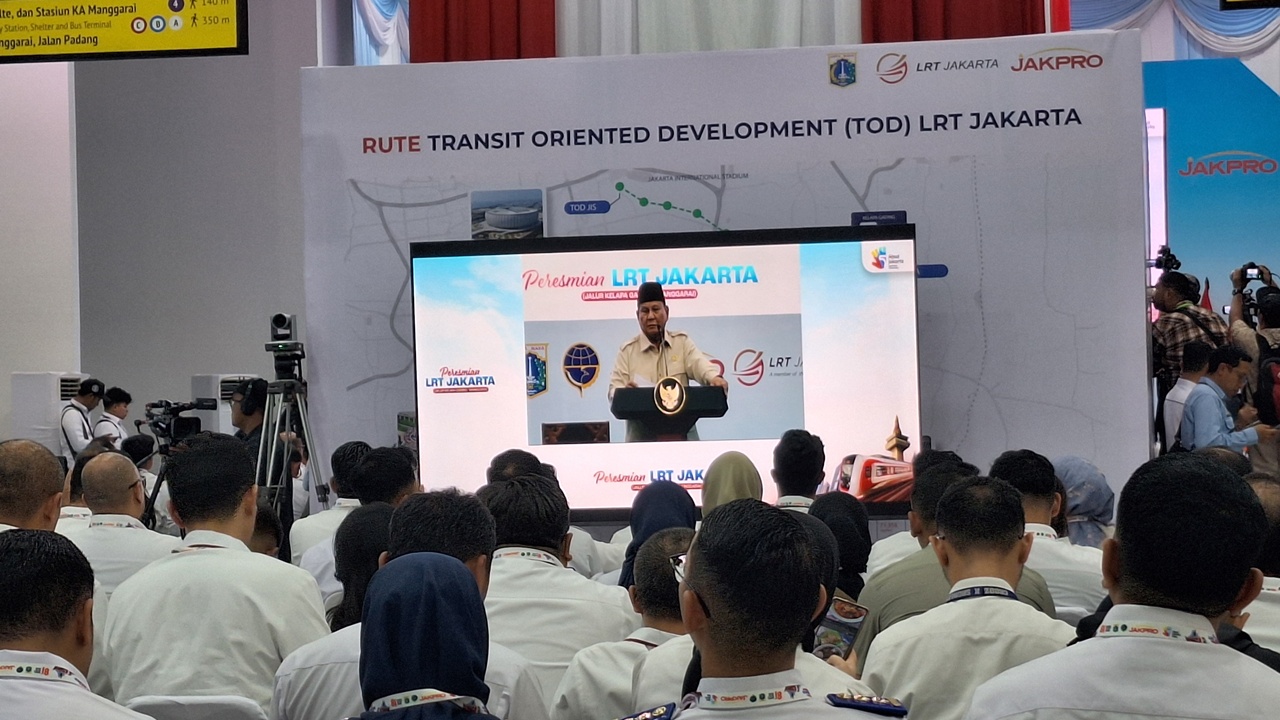 Prabowo Doakan Keluarga Korban KMP Virgo, Minta Penyebab Kecelakaan Diusut