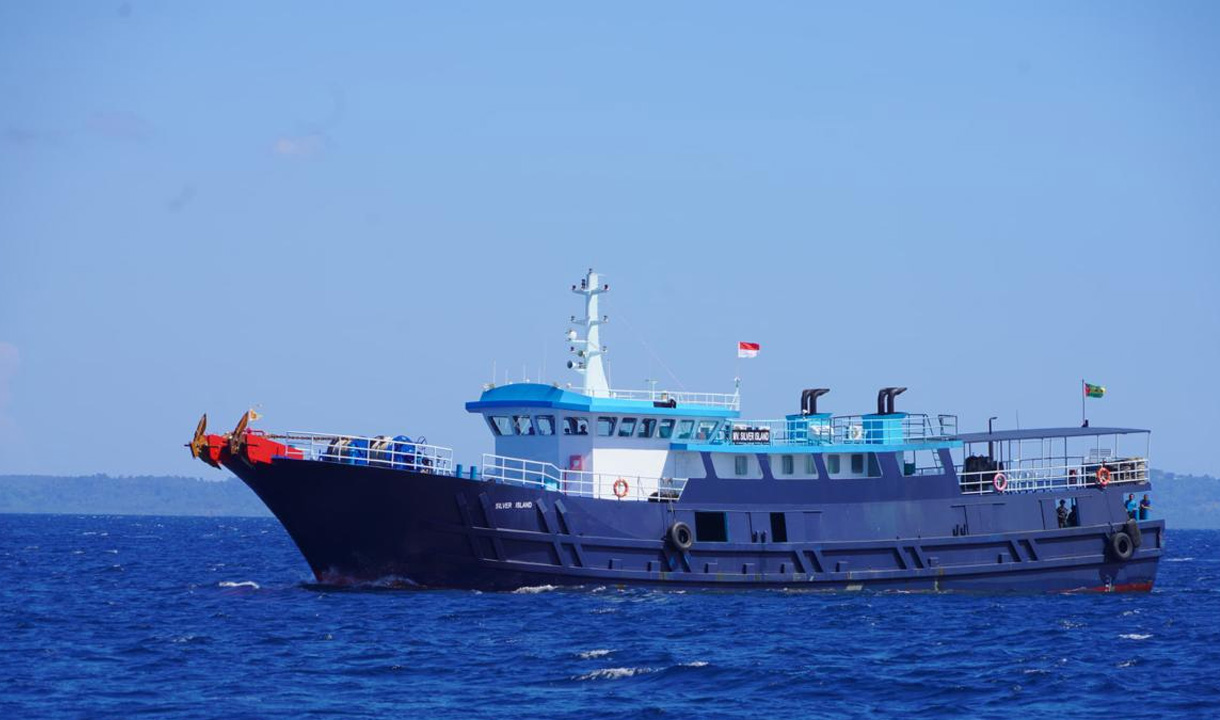 Kapal Asing Pengangkut 1.2 Ton Ikan Napoleon Ilegal Ditangkap KKP