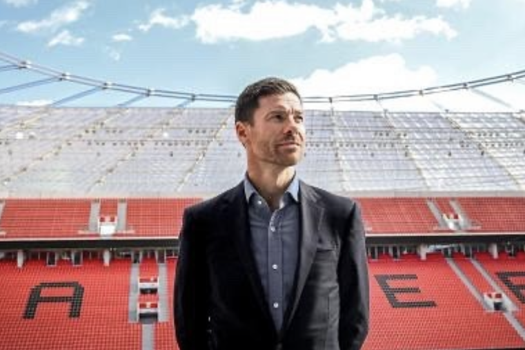 Liverpool Goda Xabi Alonso, Arne Slot Terancam Lengser