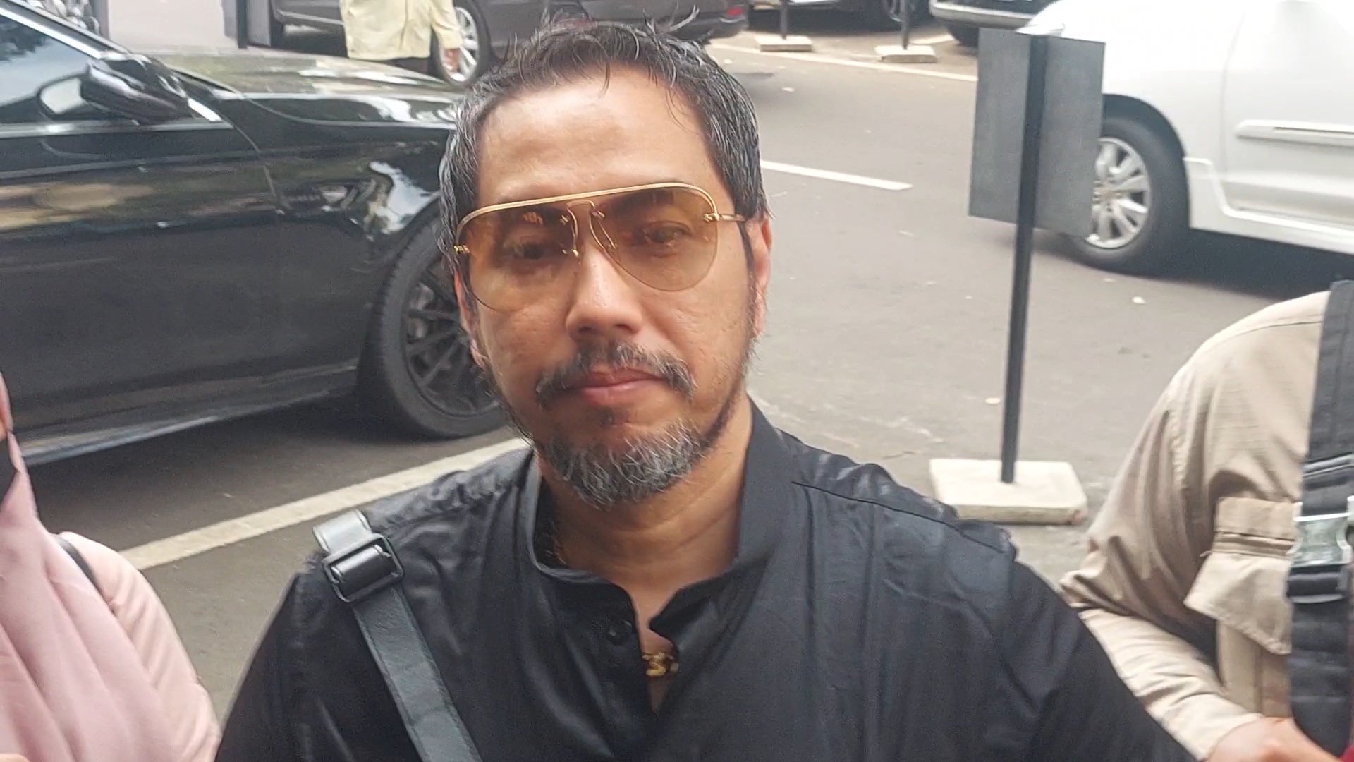 Oky Pratama Berani Sumpah Tidak Kecipratan Uang Dugaan Pemerasan Nikita Mirzani: Demi Allah!