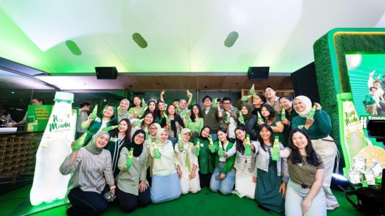 Juicy Luicy dan Nipis Madu Rayakan Kreativitas Gen Z dalam Smooth Session
