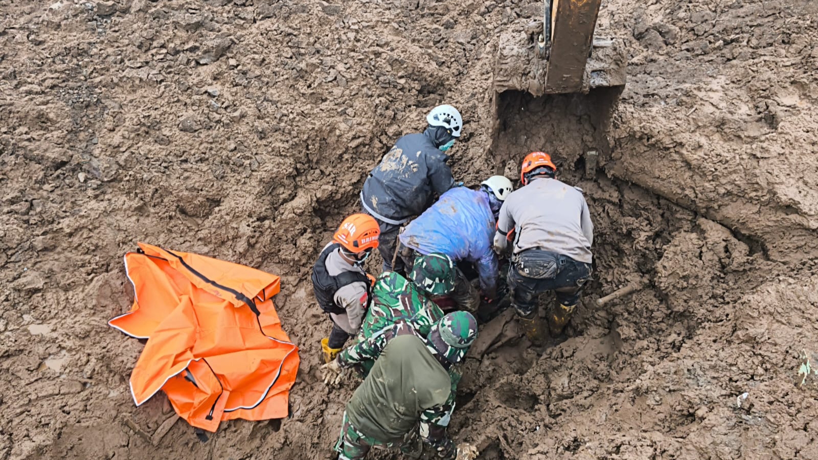 BNPB Catat 28 Bencana Alam dalam Dua Hari, 185 Rumah Terdampak