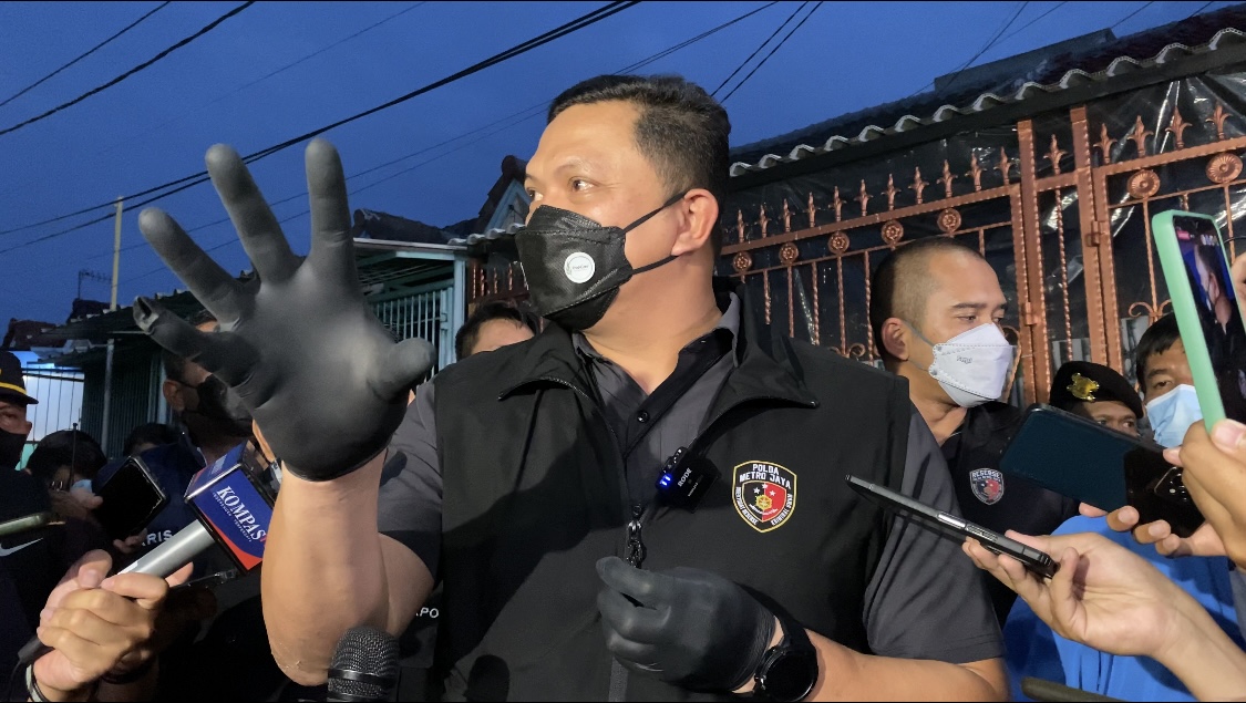 Polisi: Keterangan Pegawai Koperasi Justru Sangat Membantu Penyelidikan Kasus 1 Keluarga Tewas di Kalideres