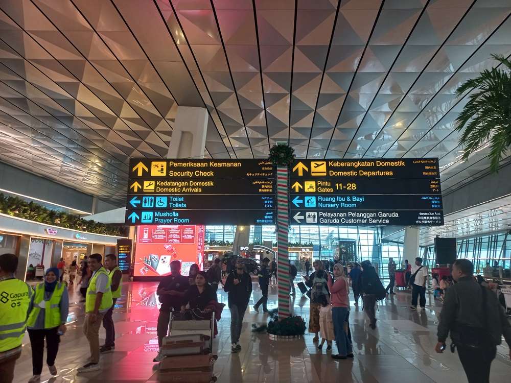 H-3 Tahun Baru Bandara Soetta Makin Sibuk, 149.766 Penumpang Berangkat Liburan