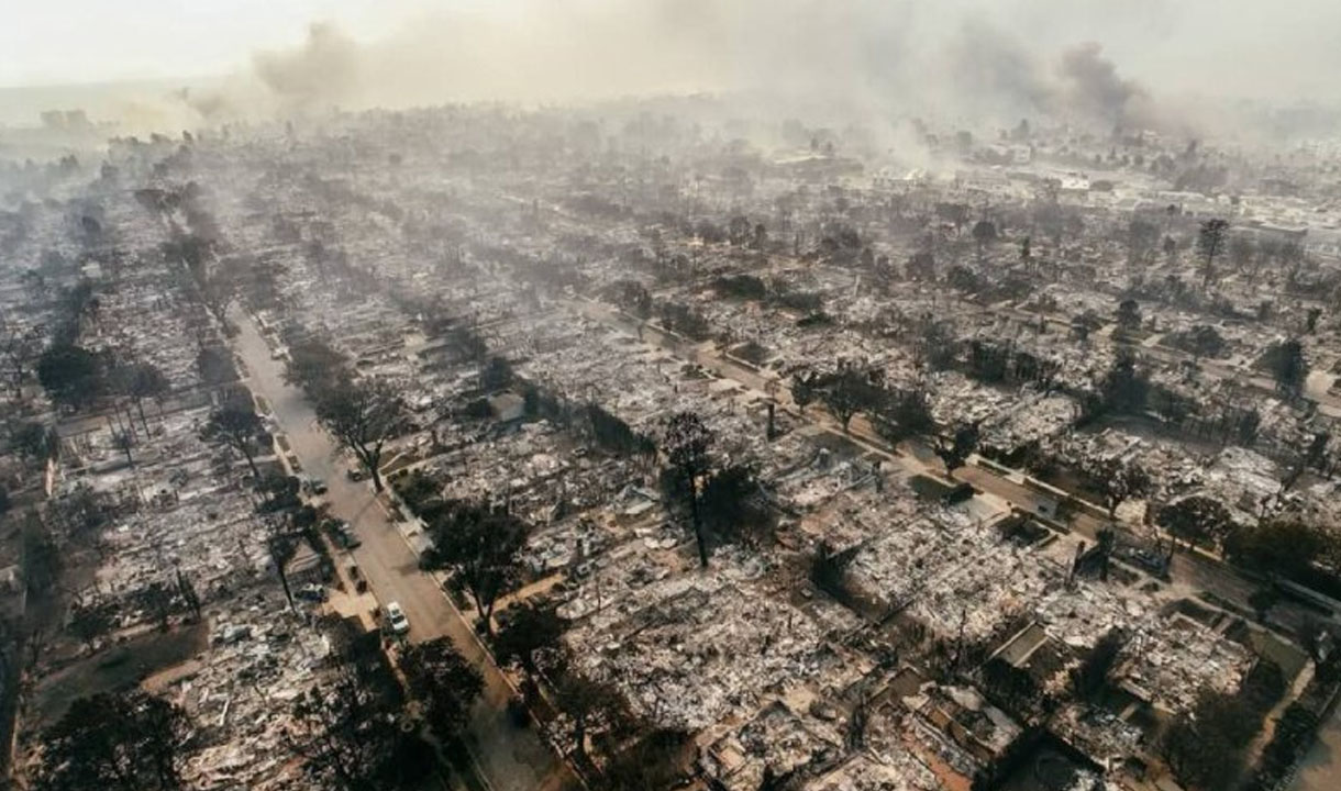 Ribuan Rumah Habis Akibat Kebakaran Los Angeles 