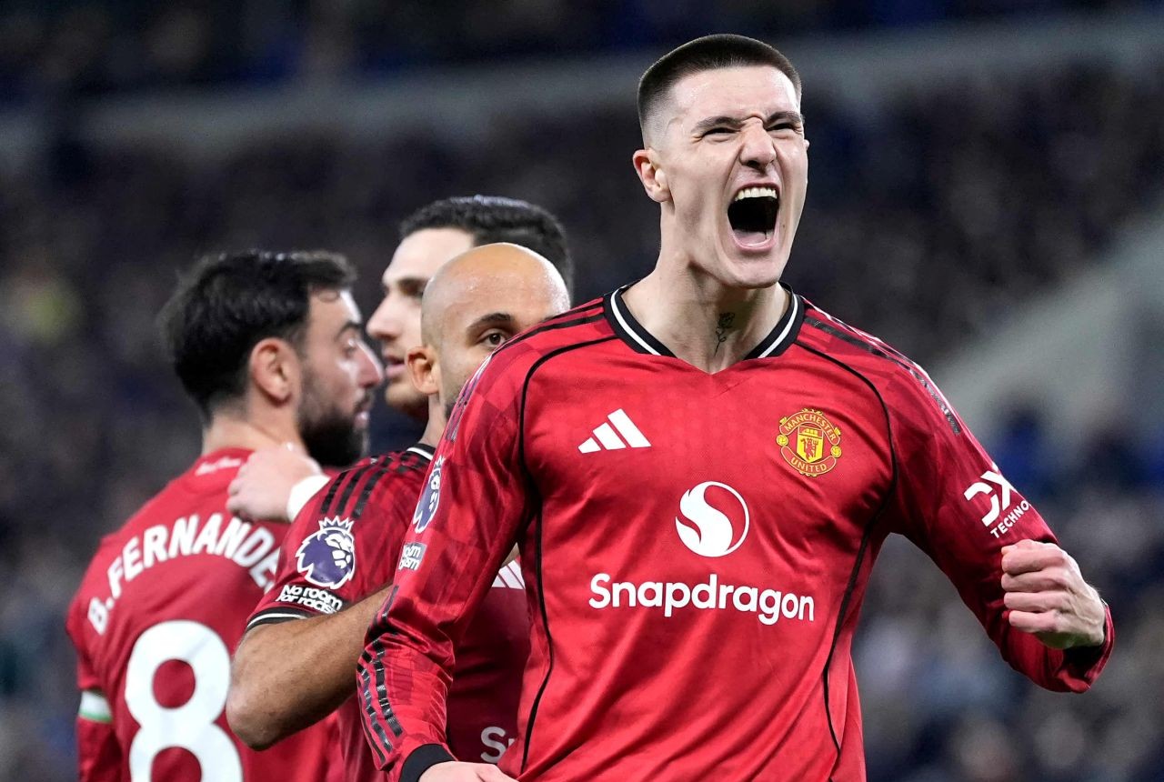 Benjamin Sesko Bawa MU Menang Lawan Everton, Ini Rahasia Michael Carrick