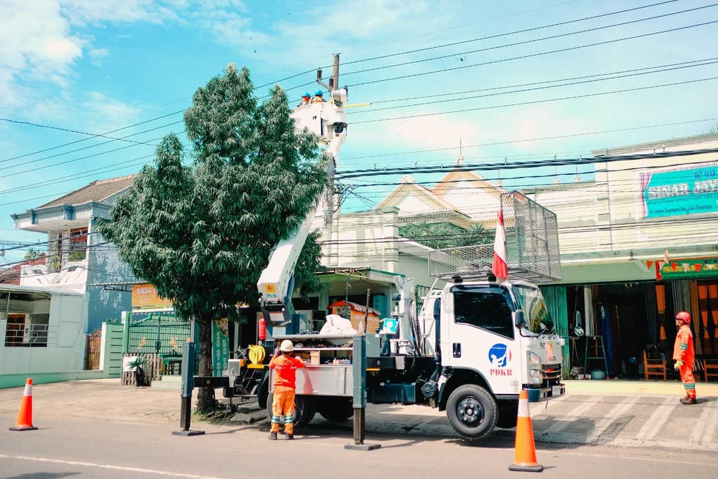 PLN Jaga Keandalan Listrik Tanpa Padam di Ponorogo dan Mojokerto