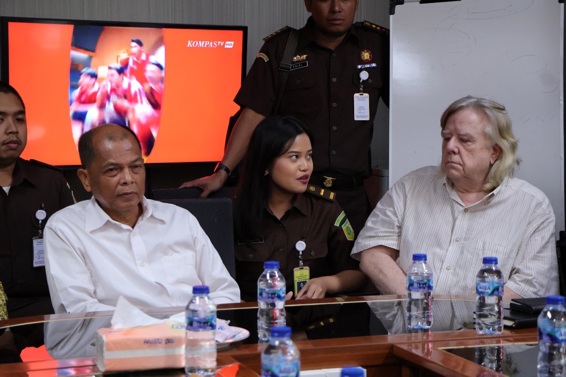 Kejagung Limpahkan Tersangka Kasus Koneksitas Satelit Slot Orbit 123° BT ke Kejaksaan