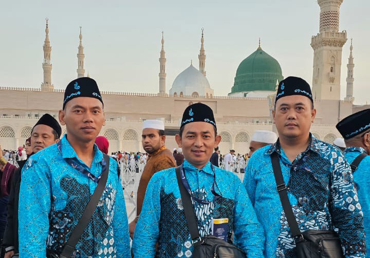 Umrah Bersama Mabruro (3): Salat di Masjid Nabawi Plus Ziarah ke Makam Rasulullah