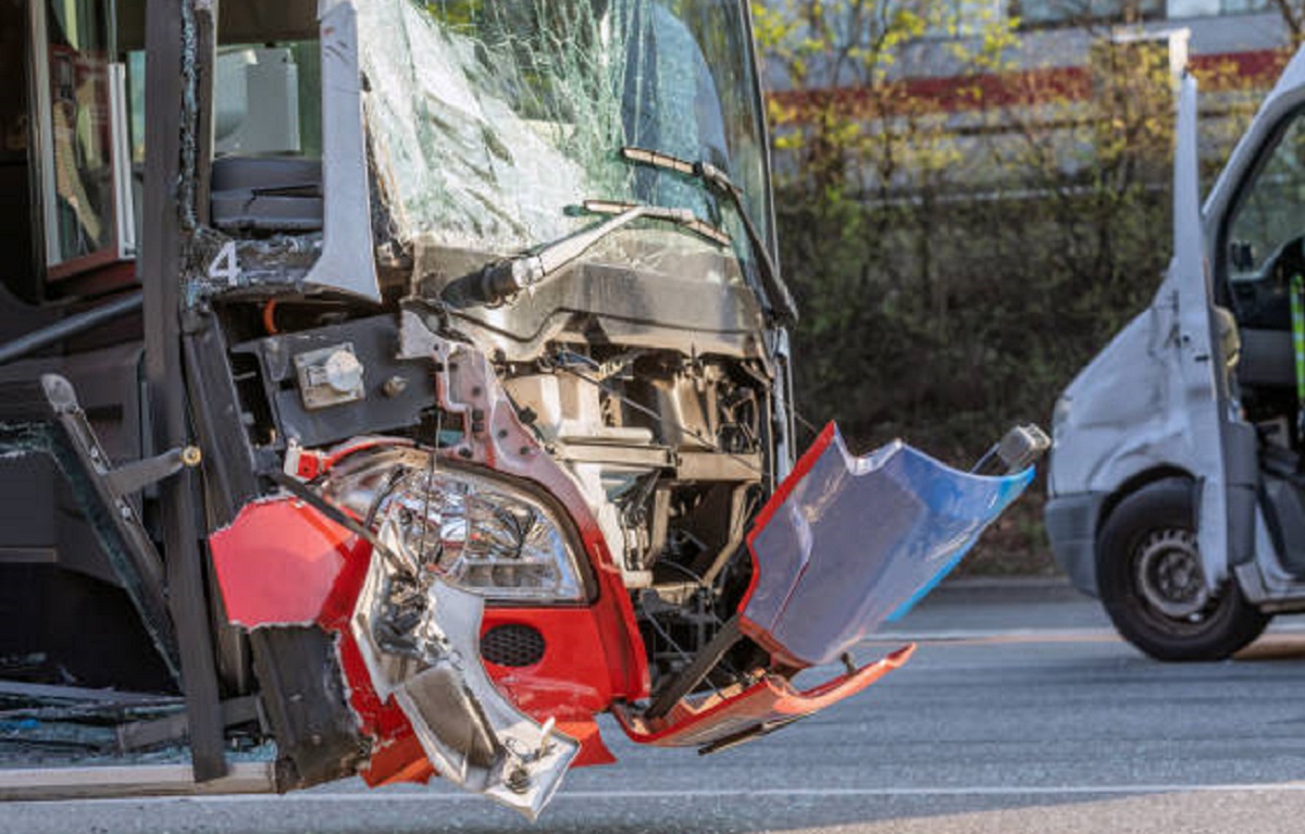 MTI Beberkan Faktor Penyebab Kecelakaan Bus dan Truk di Indonesia 