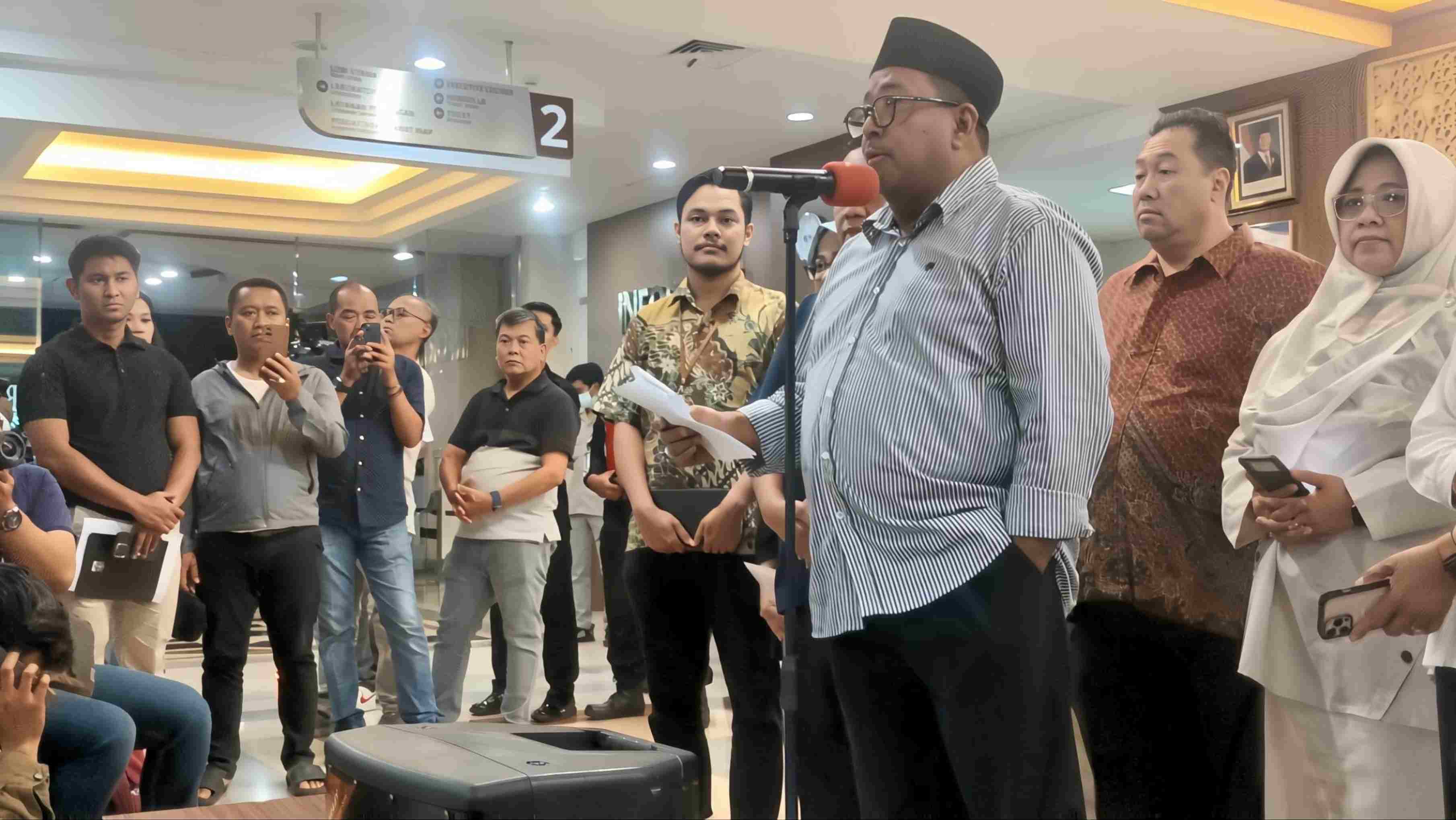 Rano Karno: Kegiatan Belajar SMAN 72 Jakarta Kembali Aktif Secara Daring Mulai 10 November