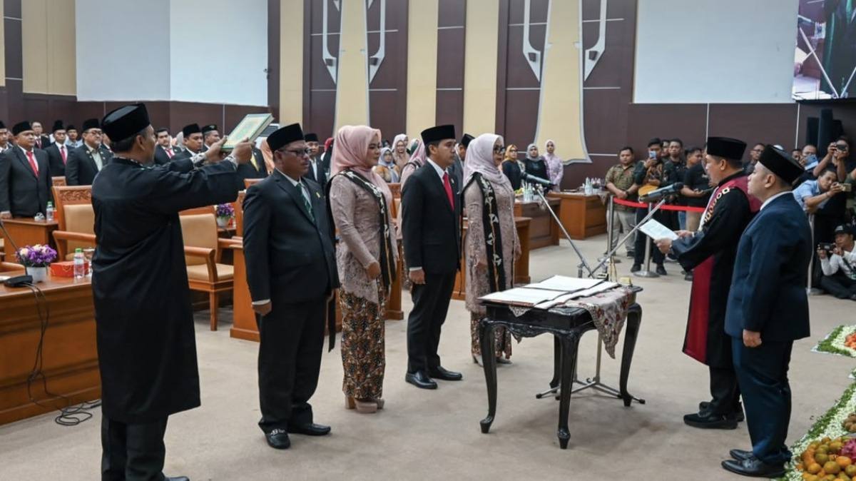 Ini Daftar Pimpinan DPRD Kabupaten Pasuruan 2024-2029 yang Baru Dilantik