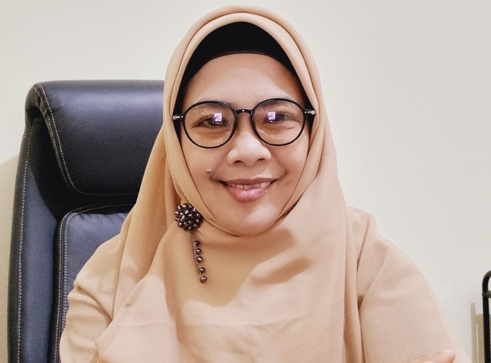 Wakil Ketua Komisi C DPRD Surabaya Aning Rahmawati Minta Dishub Lebarkan Jalan di Titik Kemacetan