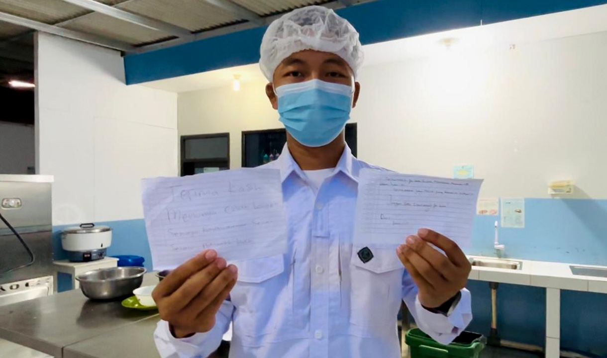 'Surat Cinta' dari Siswa untuk SPPG Meruya Utara II: Terima Kasih untuk MBG-nya, Rate 1.000 dari 10