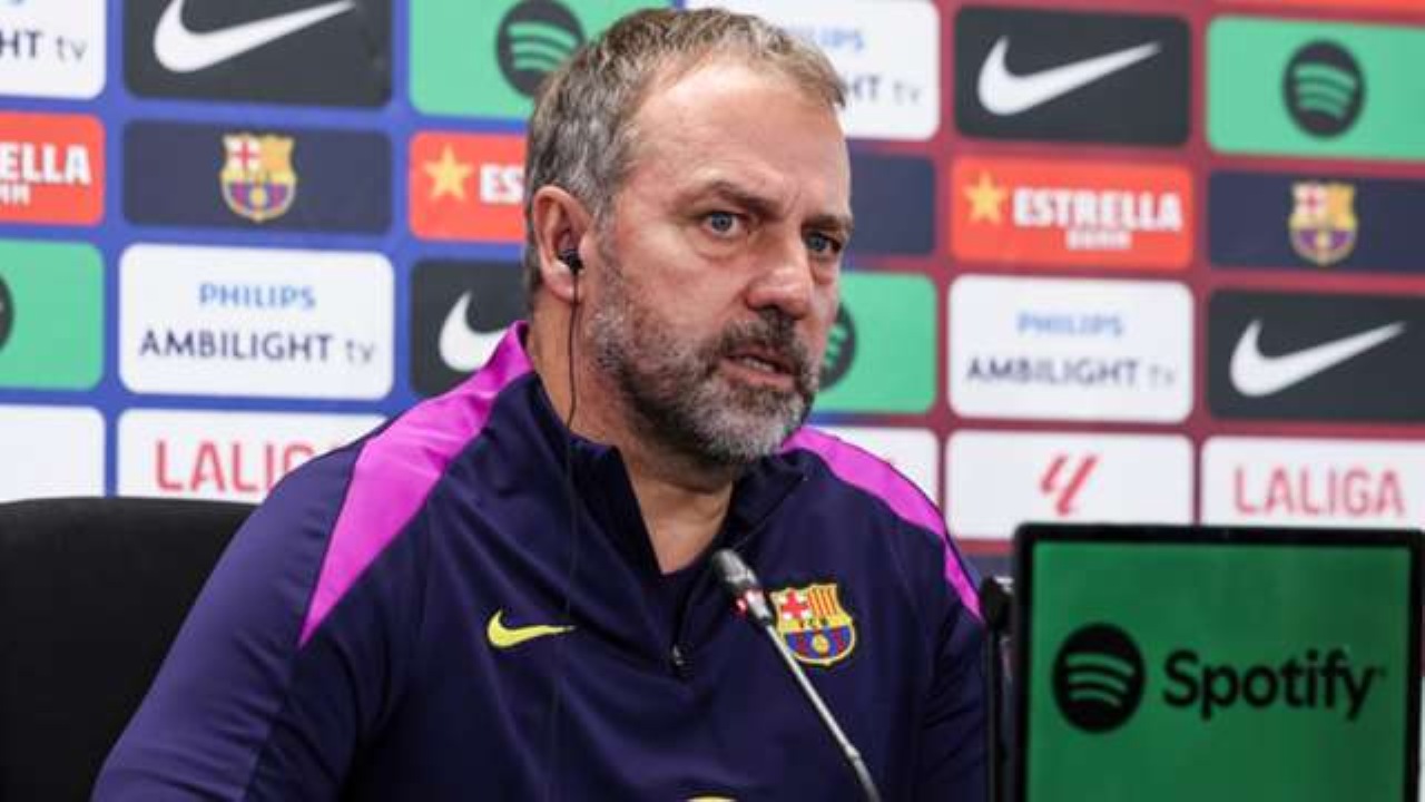 Barcelona Jaga Konsentrasi, Flick Tak Mau Bahas Situasi Real Madrid