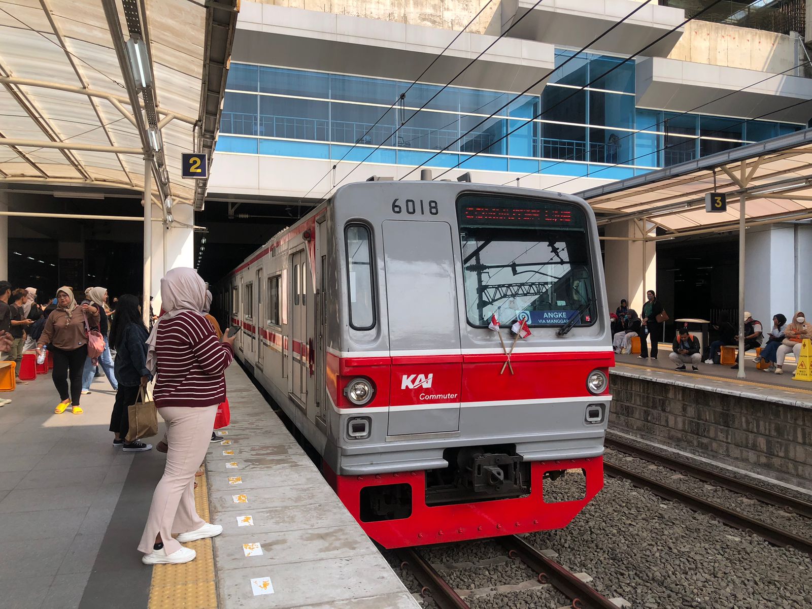 KAI Bakal Datangkan Gerbong KRL Baru dari China Tahun Depan