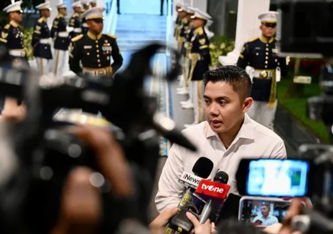 Pakar Politik Soroti Pengaruh Peran Seskab Teddy, Mediator Kebijakan Presiden ke Publik