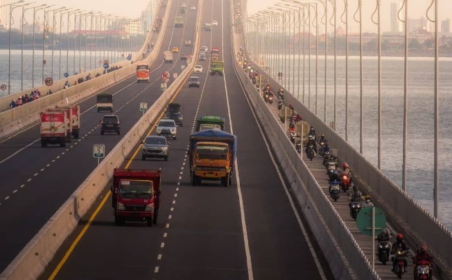 Antisipasi Kepadatan Mudik, Jalur Motor di Jembatan Suramadu Akan Ditambah