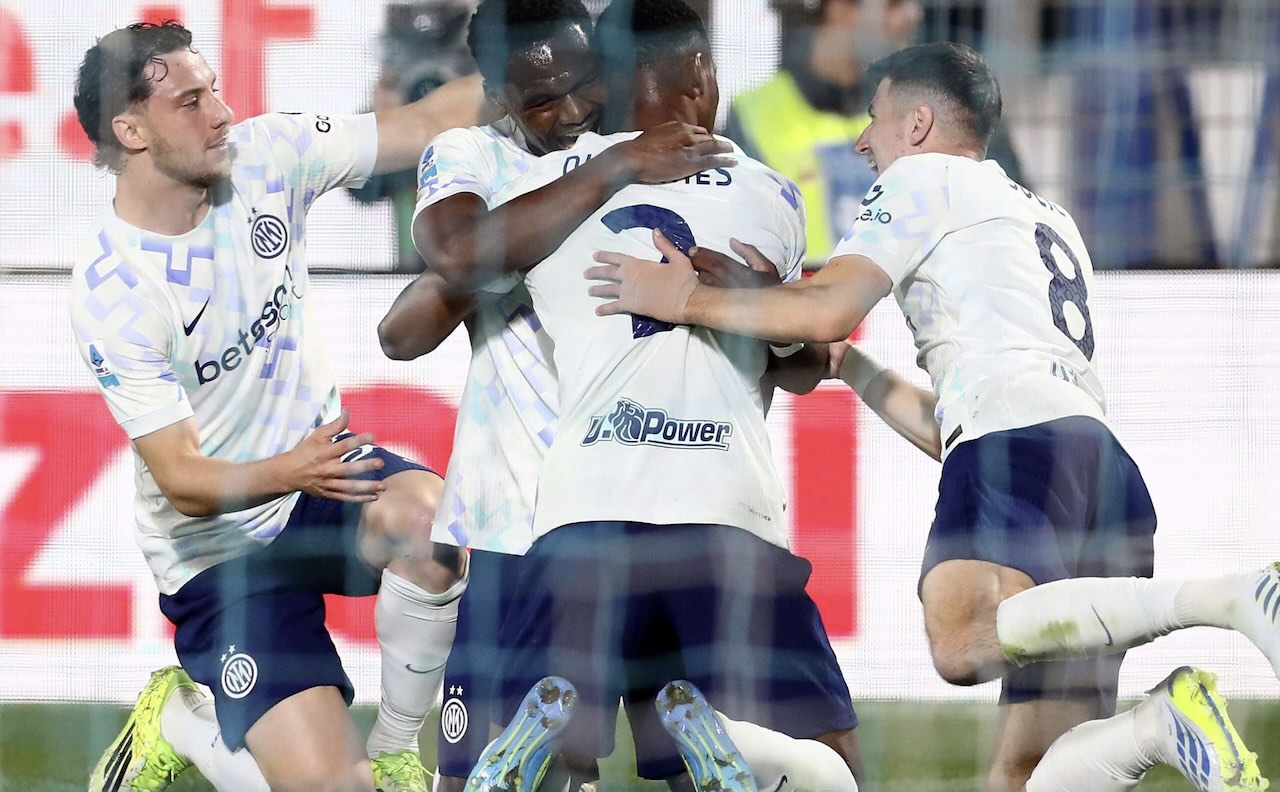 Rating Pemain Inter Milan Usai Kalahkan Como 3-4: Marcus Thuram dan Dumfries On Fire