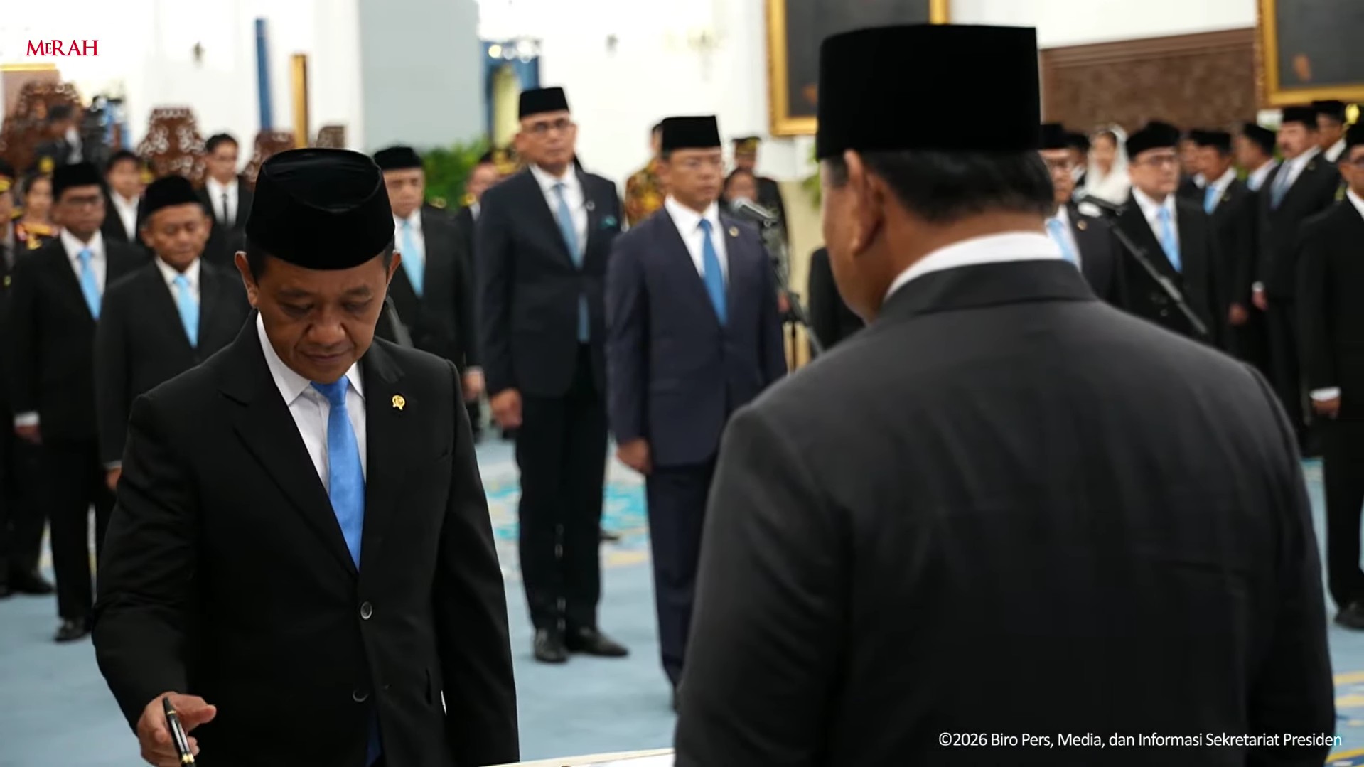Rangkap Jabatan, Bahlil Sah Jadi Menko Hilirisasi dan Energi